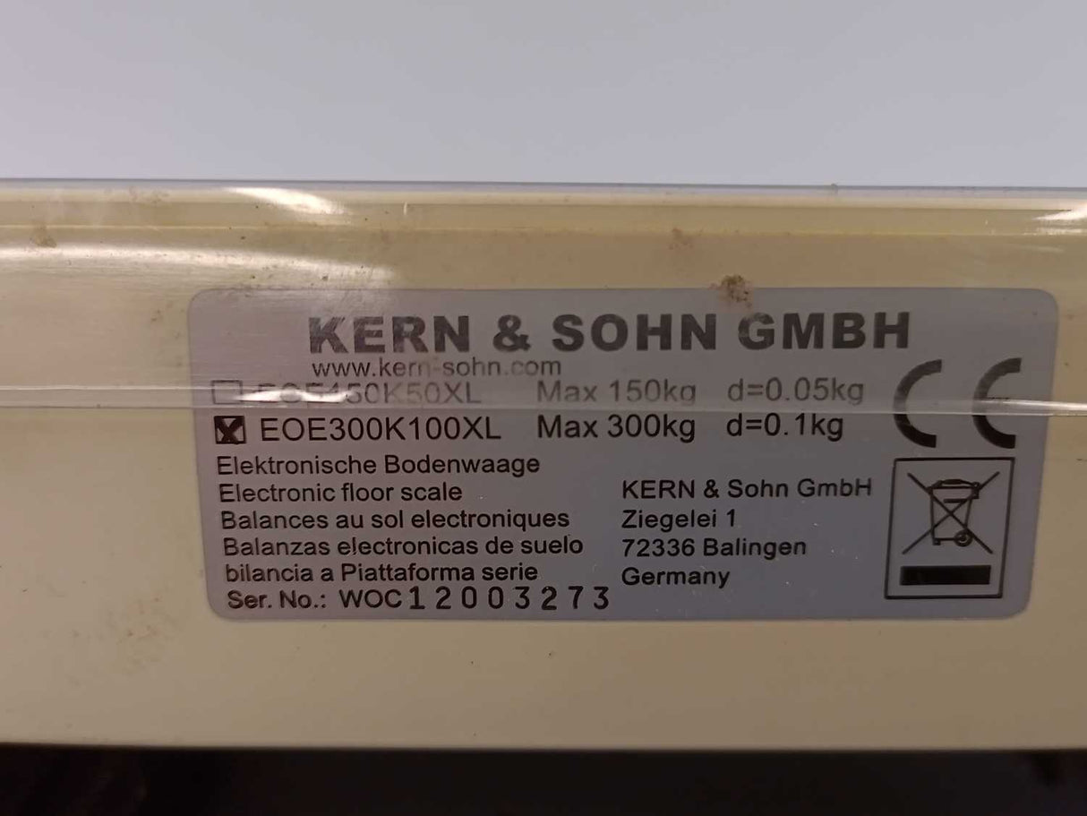 kern EOE300K100XL Floor Scale with Display Max 300kg