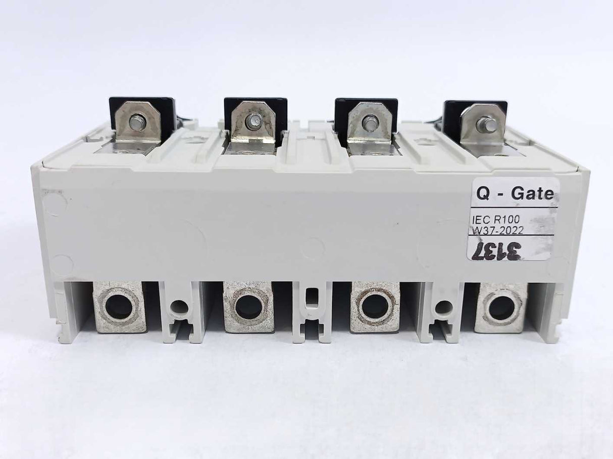 ABB 1SDA067345R1 SACE Tmax XT Molded Case Circuit Breaker Trip Unit