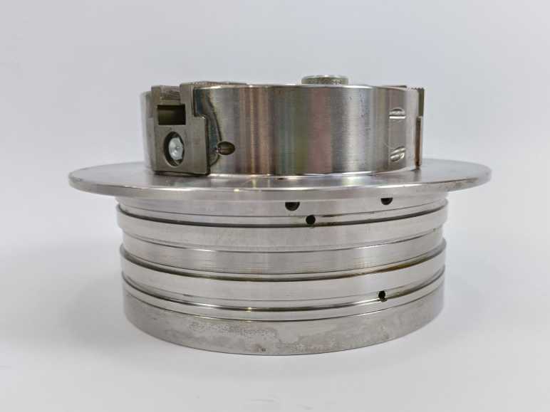 Röhm LVE-125-SCS-00 3-Jaw Pneumatic Chuck LVE-125/525-00