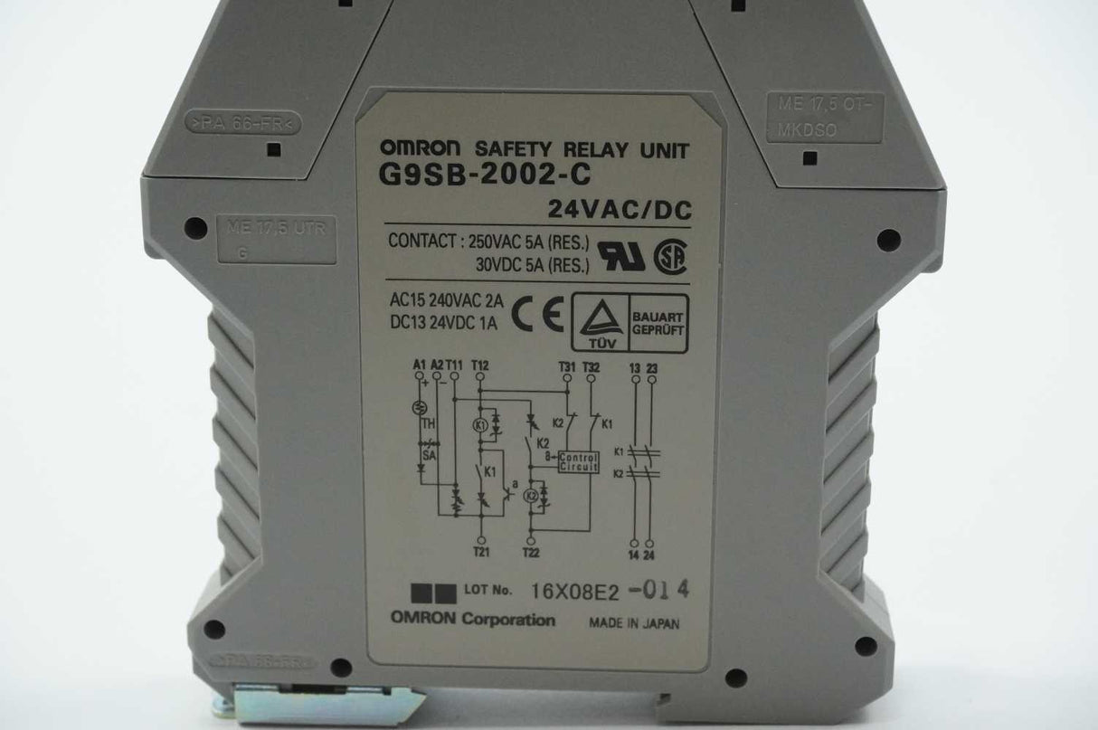 OMRON G9SB-2002-C Safety Relay Unit 24VAC/DC