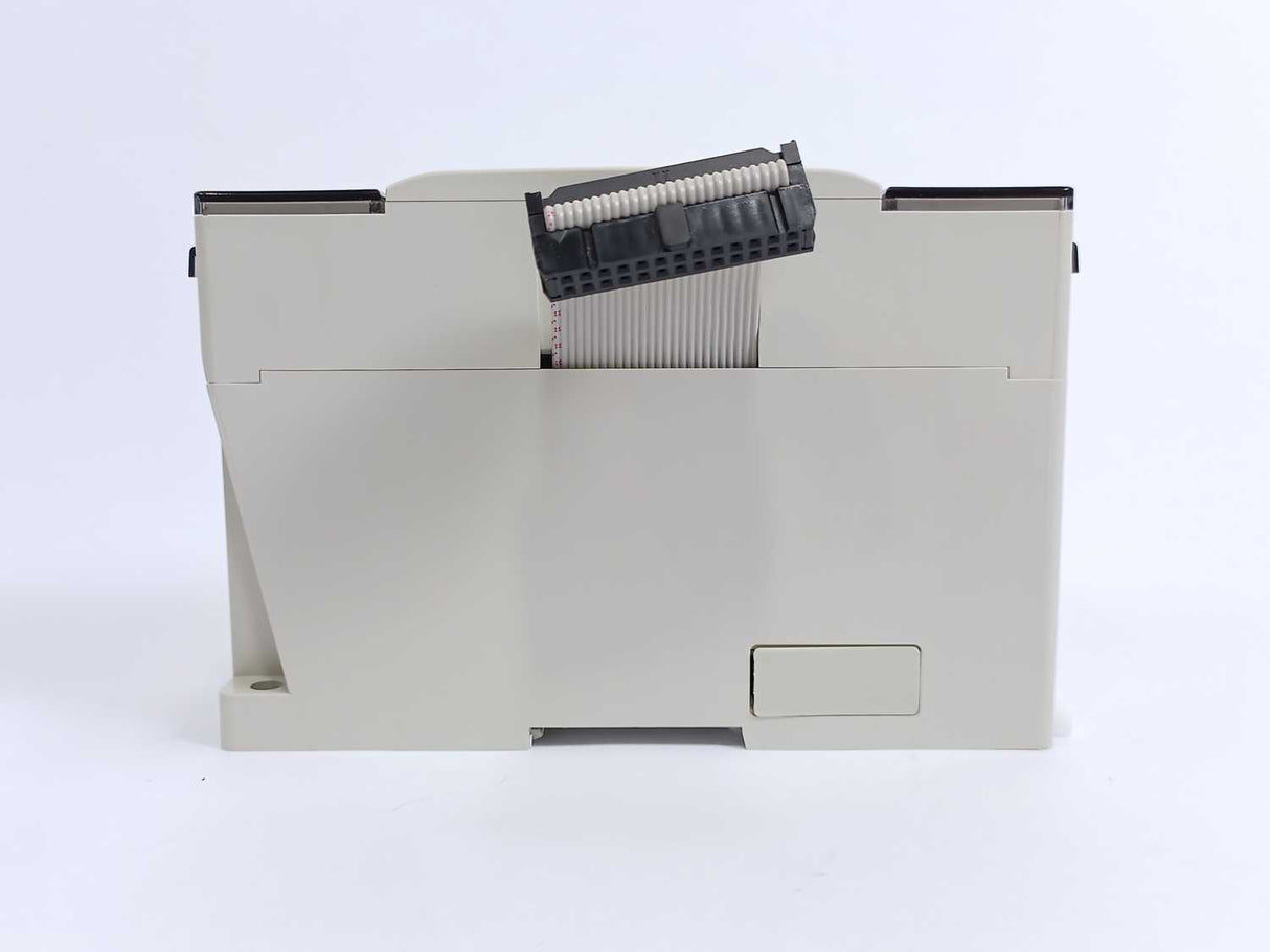 Mitsubishi FX-8EX-ES/UL Input Block Sink/Source Configurable Type