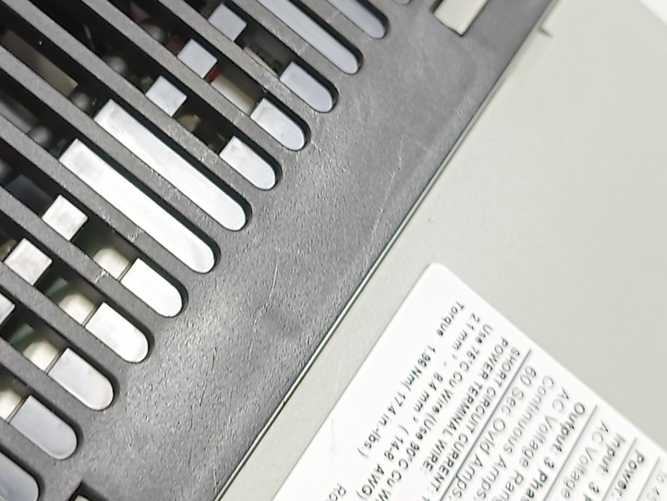 AB 25B-D010N114 PowerFlex 525 AC Drive 4.0kW, Ser. A