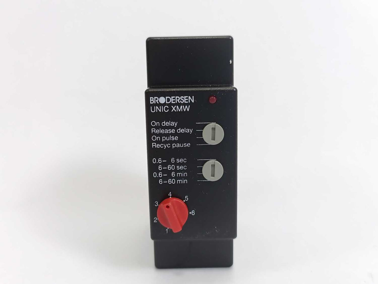 BRODERSEN UNIC XMW SPDT Multi Function Timer Relay