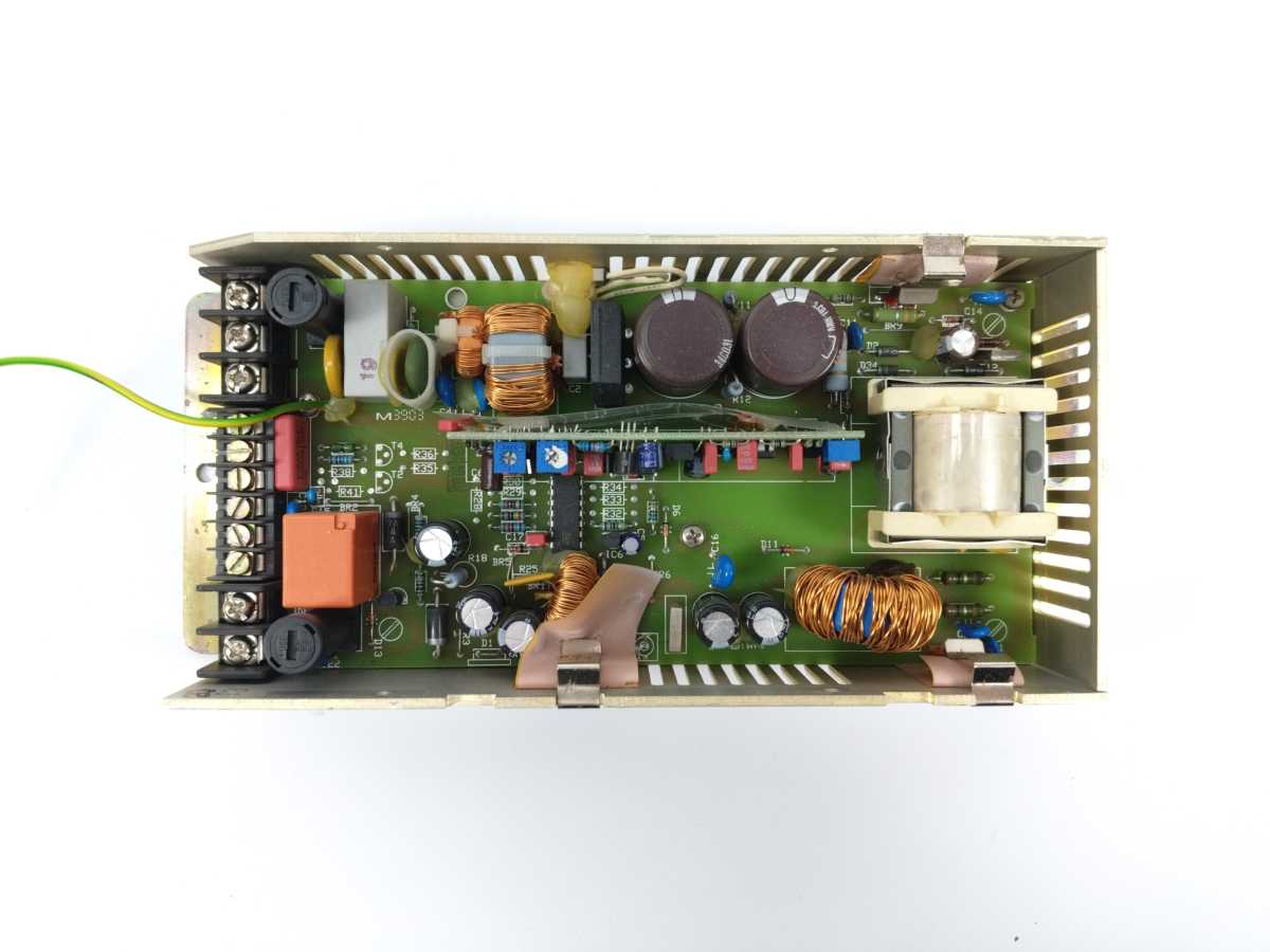Artesyn 96.0000.98 SMP/LC75/12/RIS II 75W Power Supply