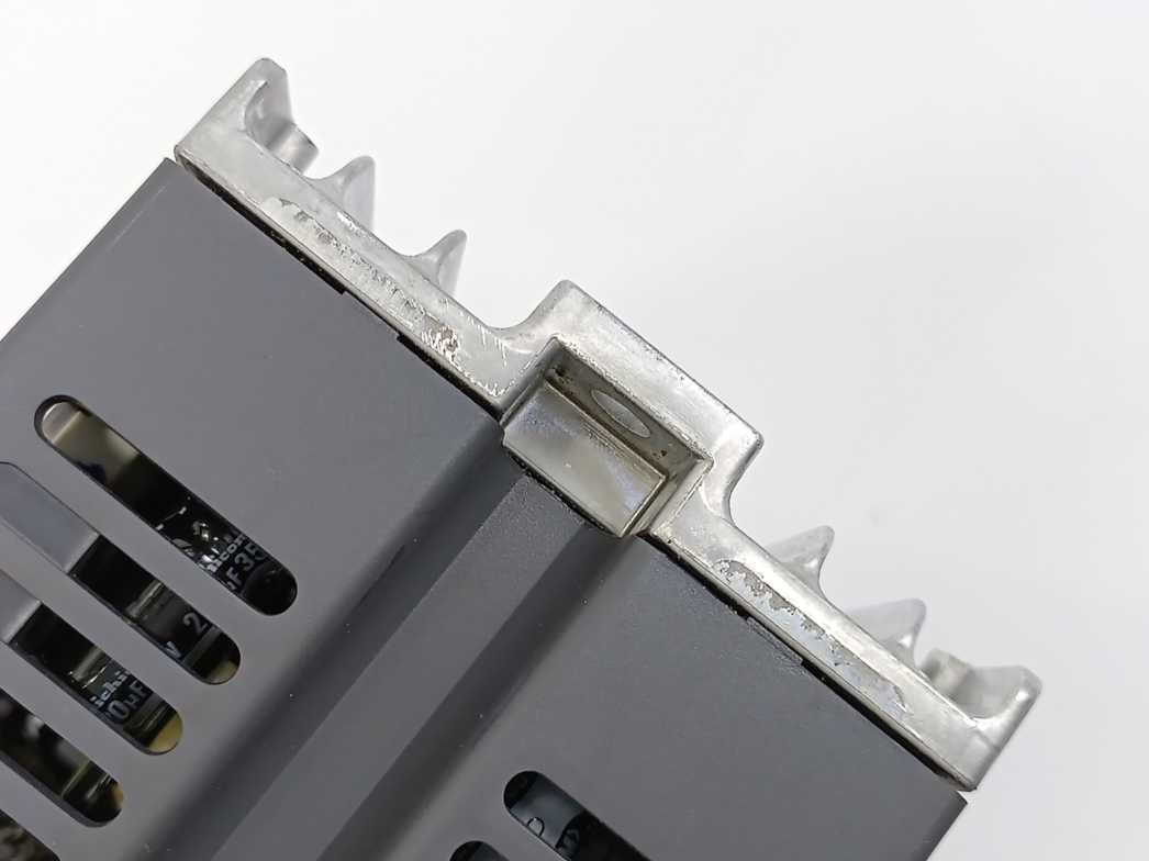 Mitsubishi FR-D720S-014-EC DR-D700 Compact Inverter 0.2kW