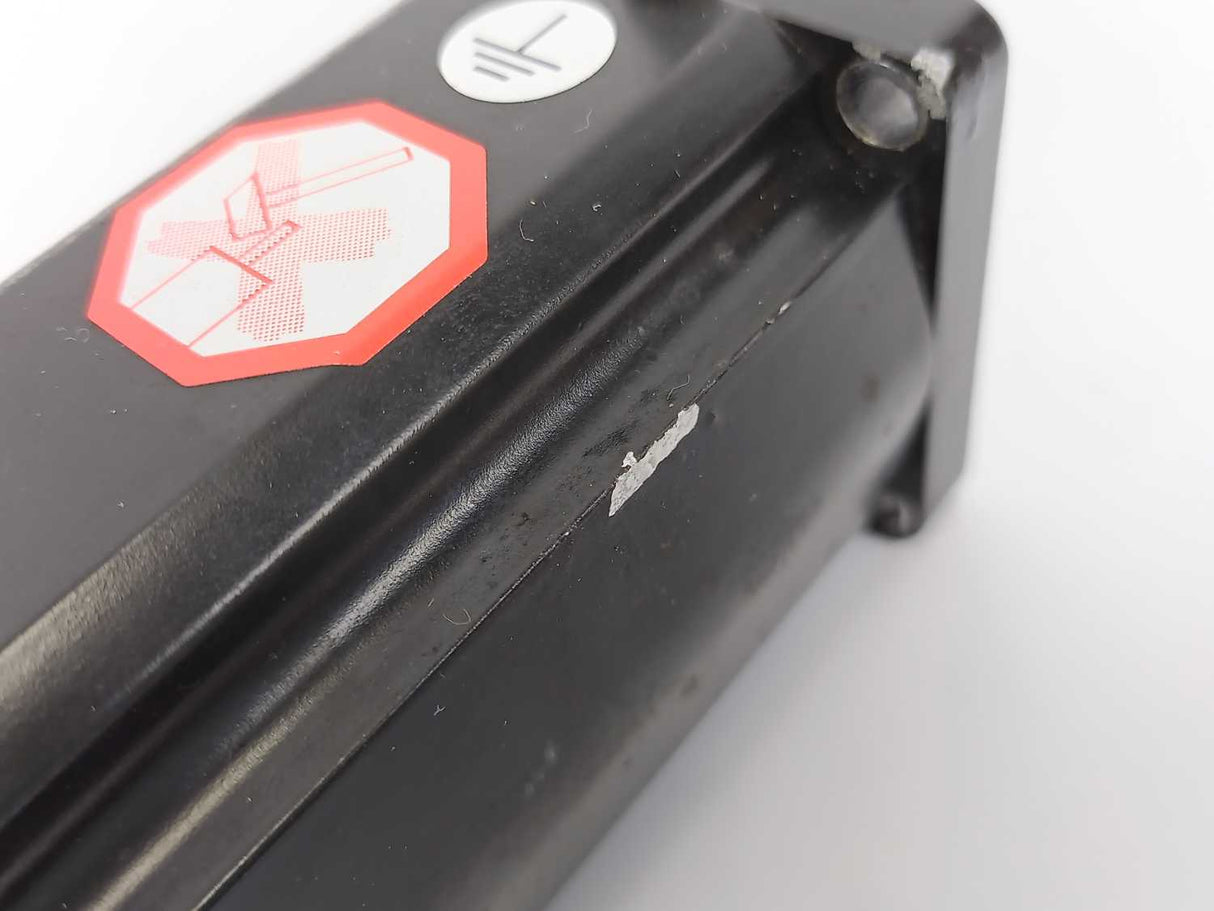 ELAU SH055/80009/0/0/00/00/00/00/00 Servo Motor 0.60 kW