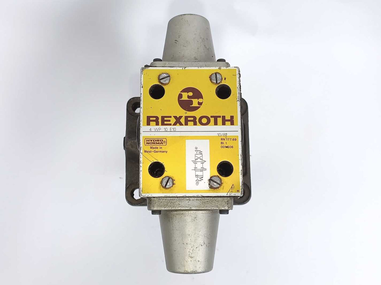 Rexroth 4 WP 10 E10 Directional Valve w/ 4x Bruning SM-251-BSP-F