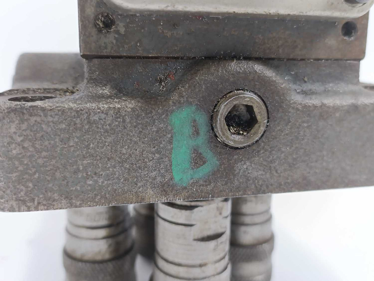 Rexroth 4 WP 10 E10 Directional Valve w/ 4x Bruning SM-251-BSP-F