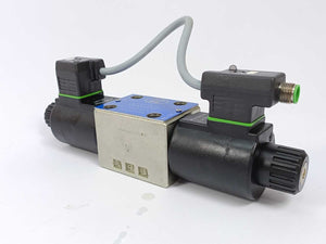 Bosch / Rexroth R933003799 4/3-4/2 Directional Valve With Solenoid Actuation
