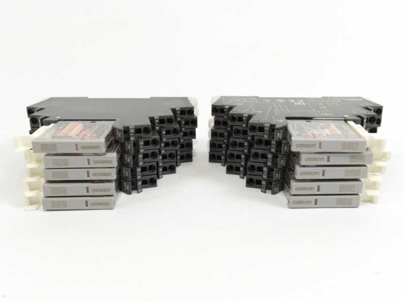 OMRON G2RV-SR500 AC110 Slim I/O General Purpose Relay Batch 10 pcs.