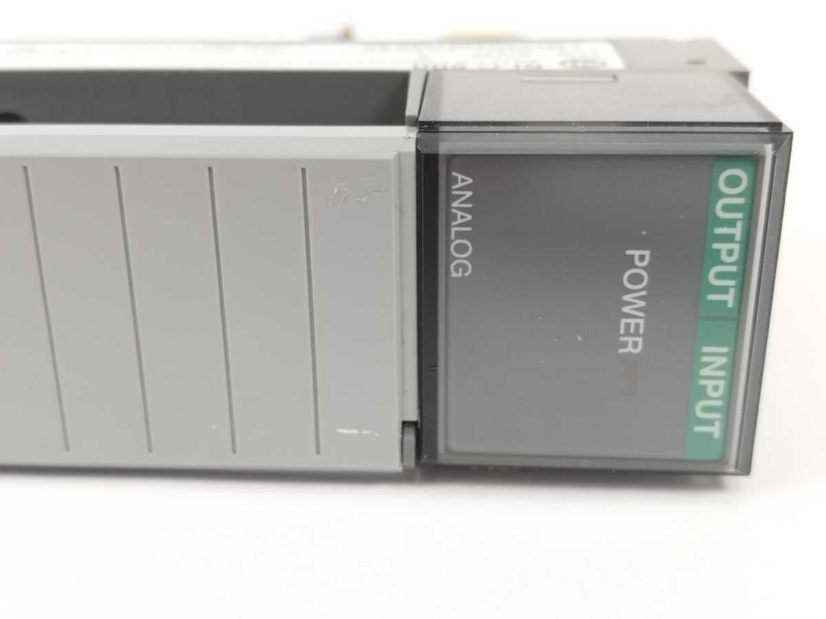 AB 1746-NI04V Ser.A, SLC™ 500 4-Channel Analog I/O Modules