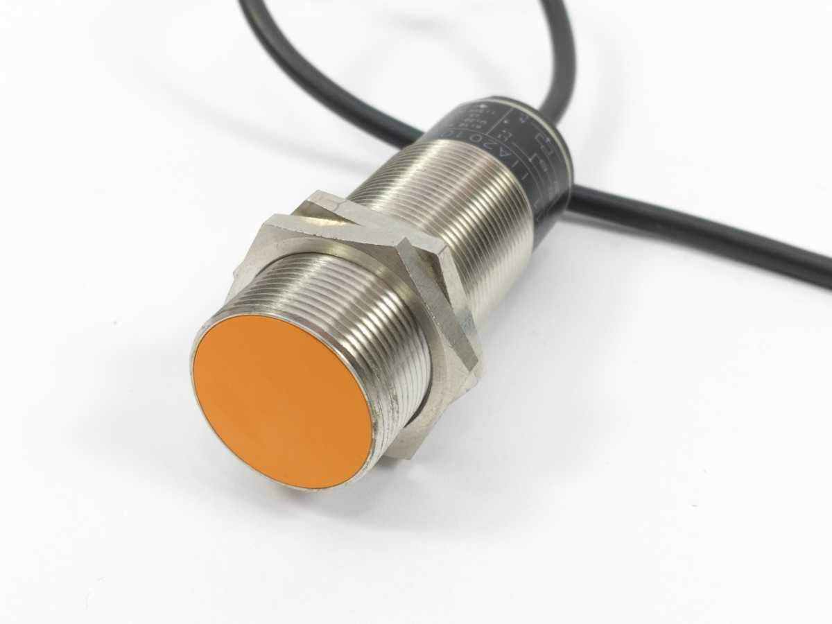 Ifm Electronic IIA2010-AB0A Sensor