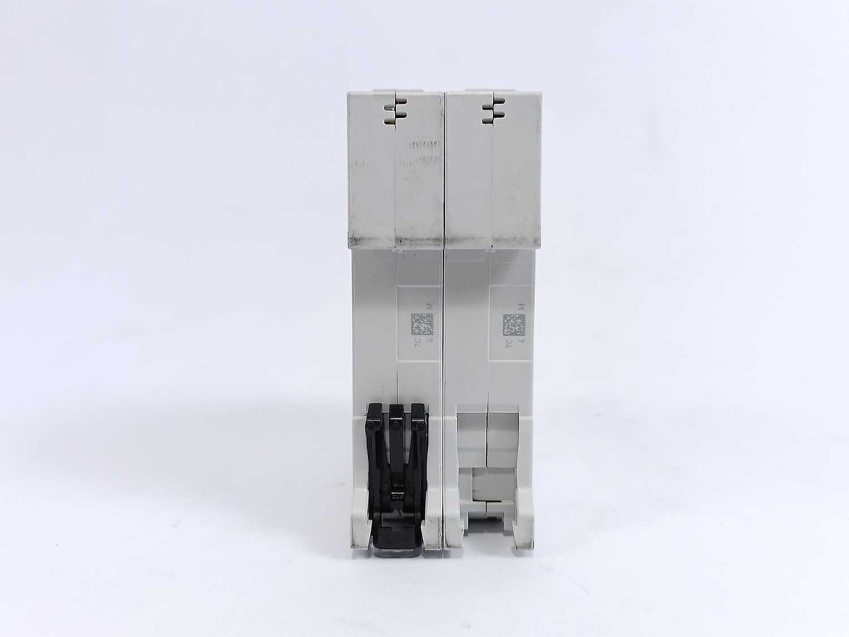 ABB 2CDS 272 001 R0044 S202M-C4 Miniature Circuit Breaker, Batch of 5 pcs.