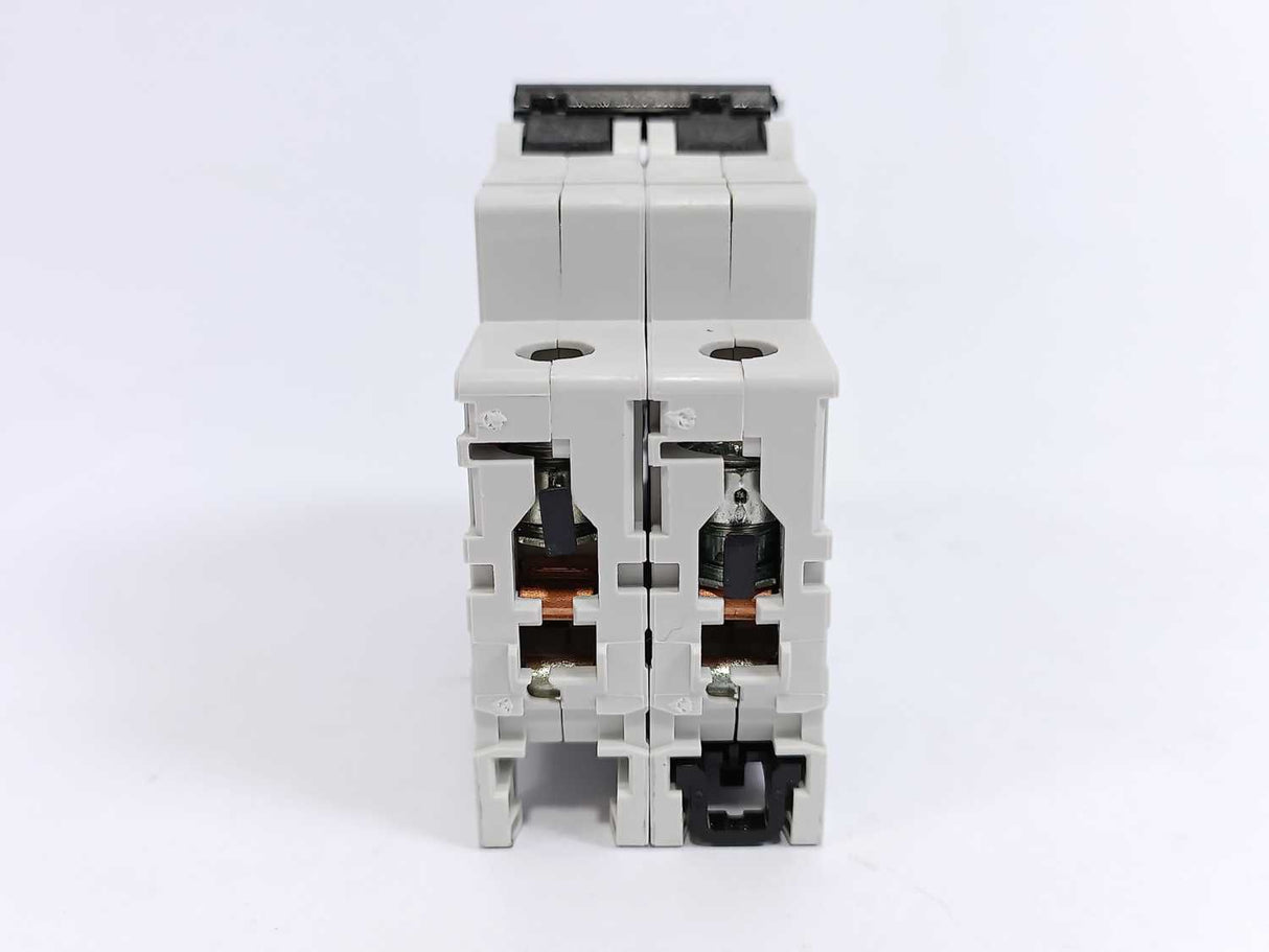 ABB 2CDS 272 001 R0044 S202M-C4 Miniature Circuit Breaker, Batch of 5 pcs.