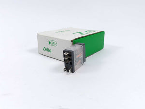 Schneider Electric RXG12BD Interface Plug in Relay, Batch of 7 pcs.