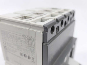 ABB 1SDA067440R1 XT1S 160 TMD 63-630 4p F F Circuit Breaker