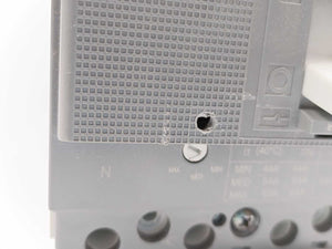 ABB 1SDA067440R1 XT1S 160 TMD 63-630 4p F F Circuit Breaker