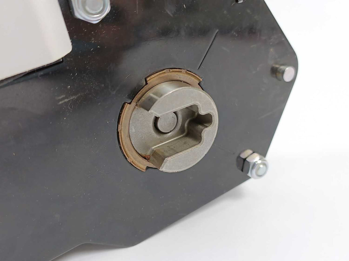 ABB 1998-D0E0013 CNP00401809110520 Geared Motor