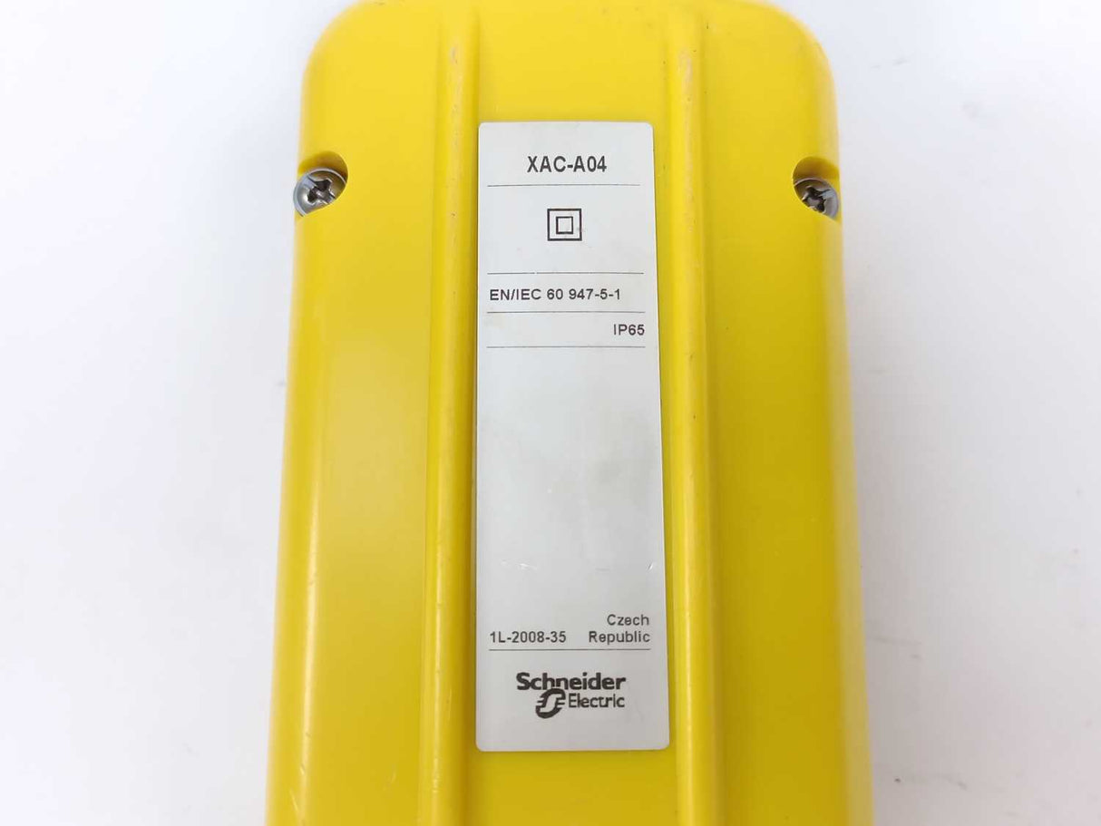 Schneider Electric XAC-A04