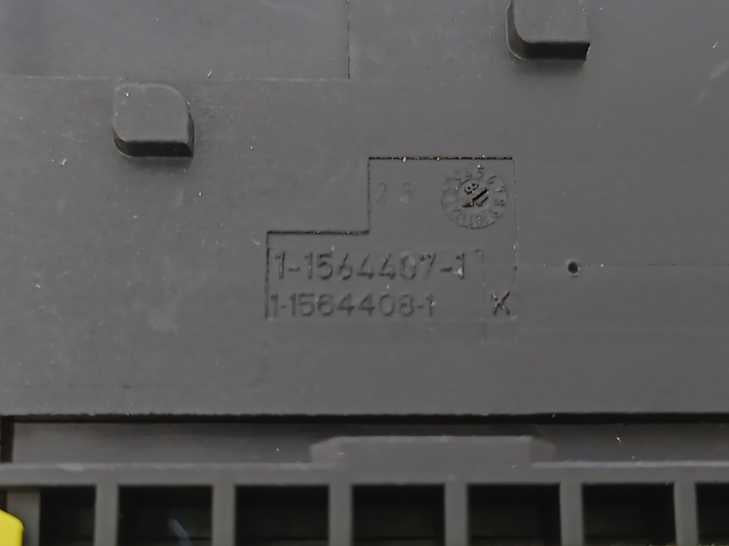 TE Connectivity 1-1564407-1 16 Position Automotive Housing for Male Terminals 5 Pcs. batch
