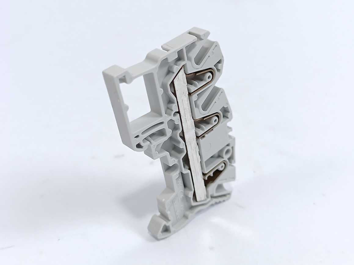 ABB 1SNK706011R0000 ZK4-3P PI-Spring clamp Terminal Block 50 Pcs.
