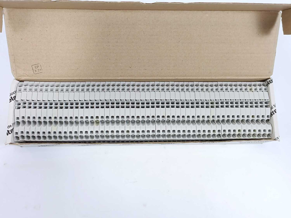 ABB 1SNK706011R0000 ZK4-3P PI-Spring clamp Terminal Block 50 Pcs.