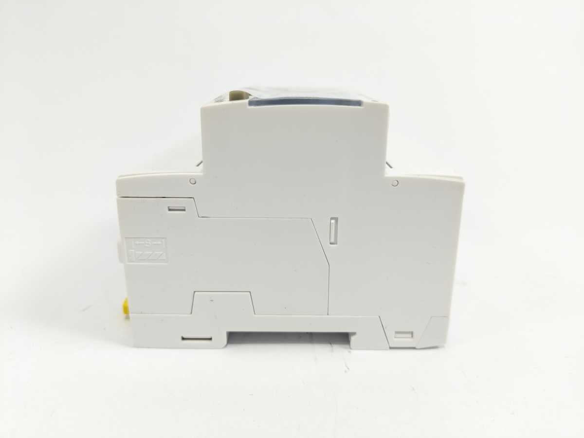 Schneider Electric A9MEM3210 iEM3210 Energy Meter