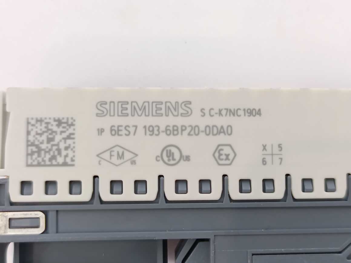 Siemens 6ES7193-6BP20-0DA0 SIMATIC ET 200SP Base Unit 3 Pcs.