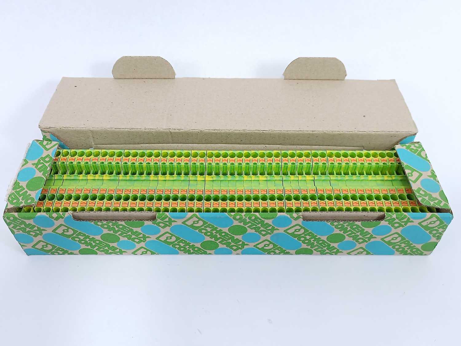 Phoenix Contact 3209565 PT 2,5-TWIN-PE Terminal Block, Batch of 50