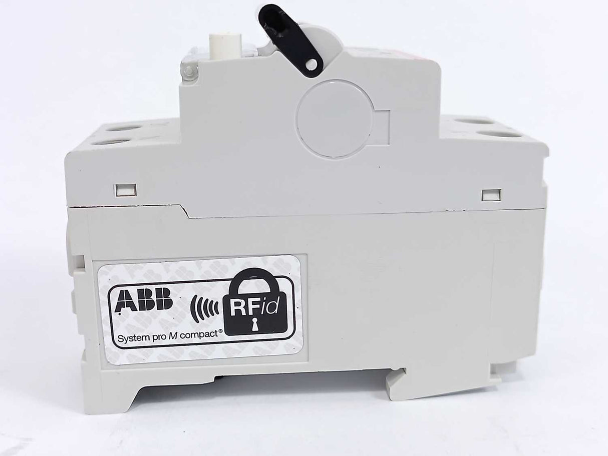 ABB 2CSR255140R3104 DS201C10A300 RCBO Residual Current Circuit Breaker