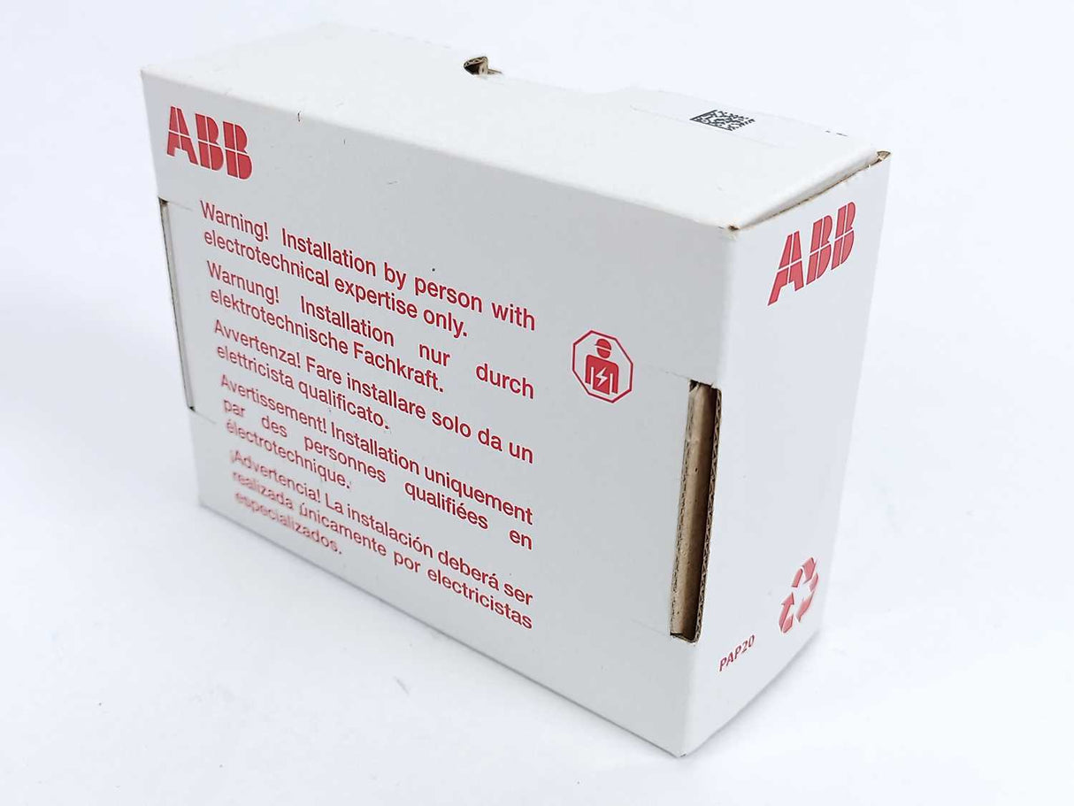 ABB 2CSR255180R1134 Residual Current Circuit Breaker w/ Overcurrent Protection
