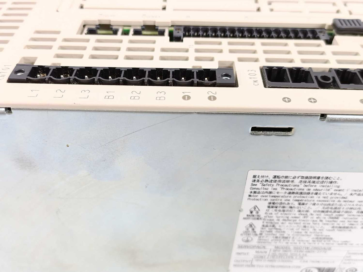 YASKAWA SGD7W-2R6DA0B Sigma-7 Double Axis Servo Drive. 2x0.75kW, 2x2.6A