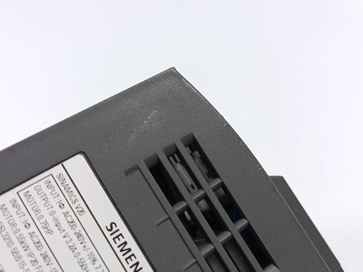 Siemens 6SL3210-5BB15-5BV1 SINAMICS V20, 1AC 230V 0,55kW Inverter