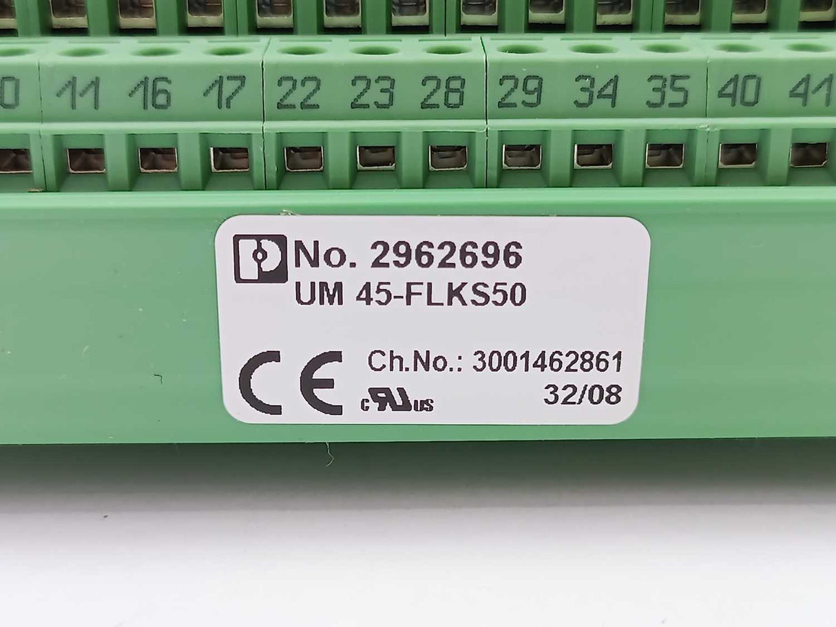Phoenix Contact 2962696 UM 45-FLKS50 - Termination Board