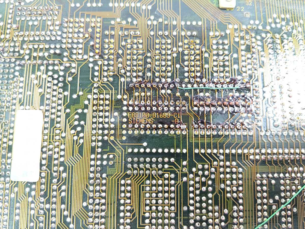 Siemens 6AB6 136-0AA Circuit Board E89100-B1689-C1-B