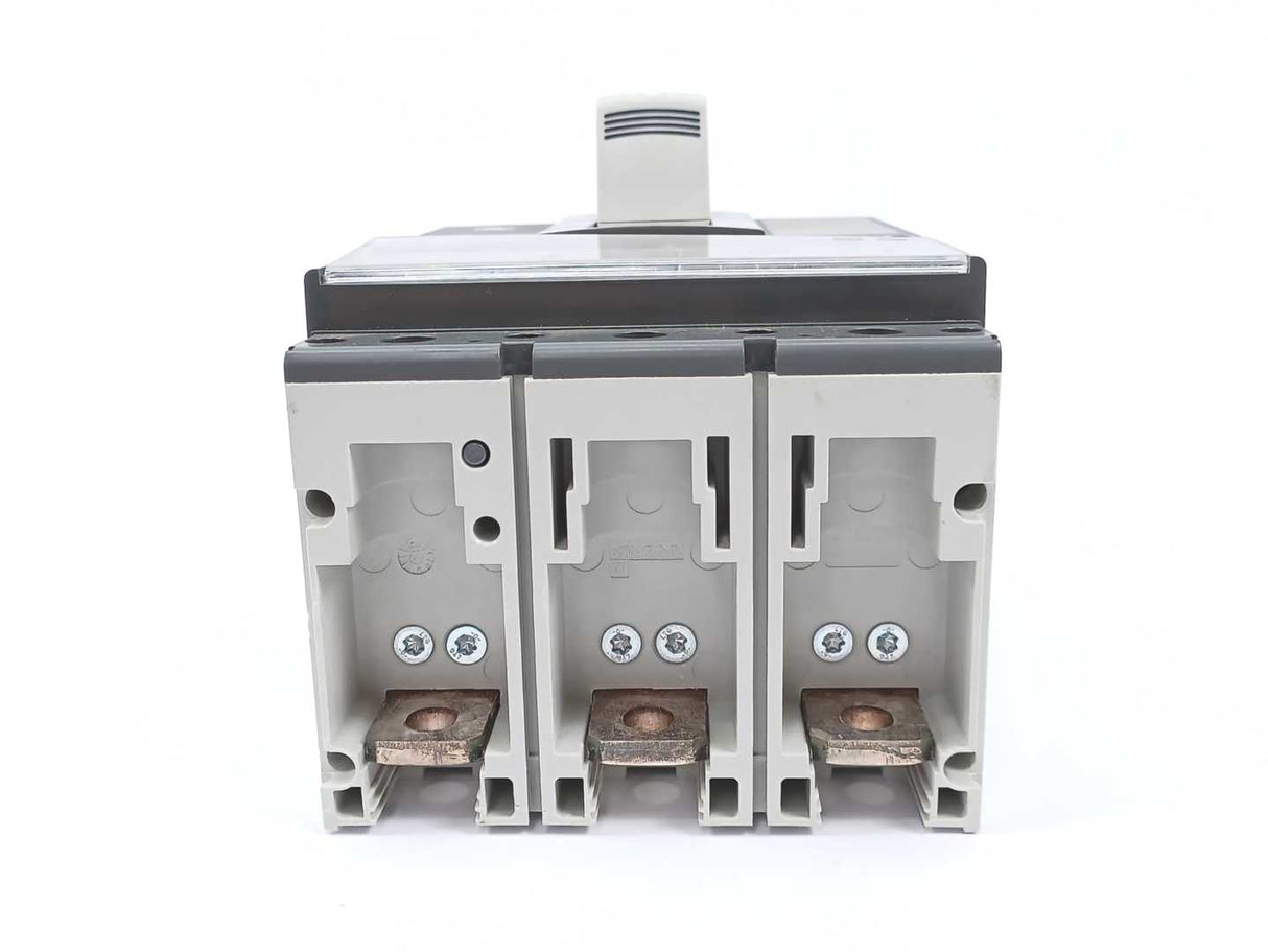 ABB 1SDA100425R1 Circuit Breaker XT5S 630 Ekip Dip LS/I In=630 3p F F , Not used