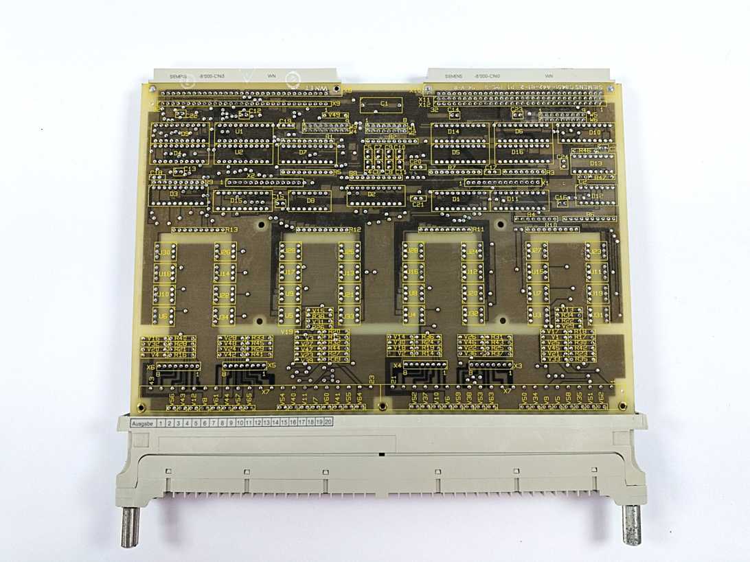 Siemens C8451-A42-A5-1 0774 SICOMP AMS-M203 DIGITAL IN/OUTPUT MODULE