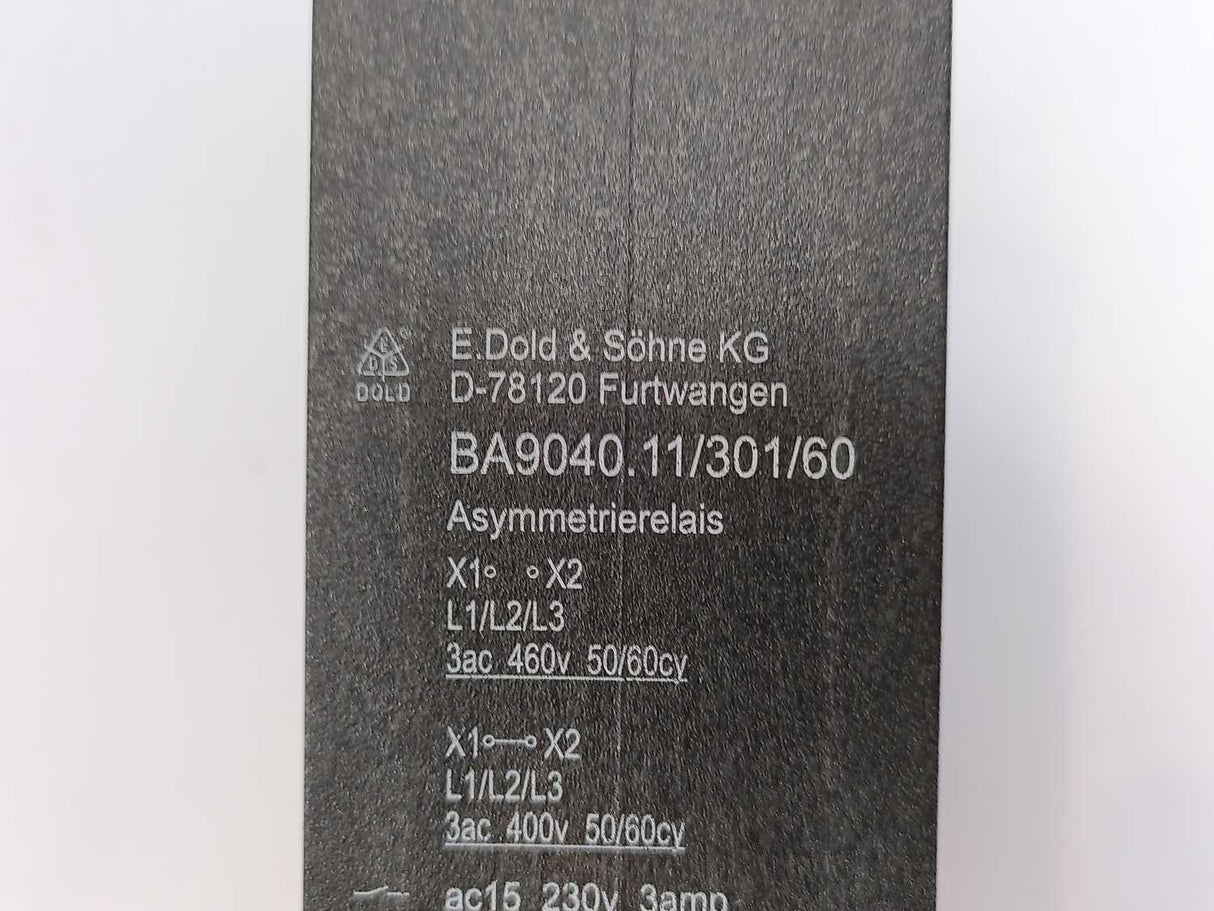 E.Dold & Söhne BA9040.11/301/60 Safety Relay