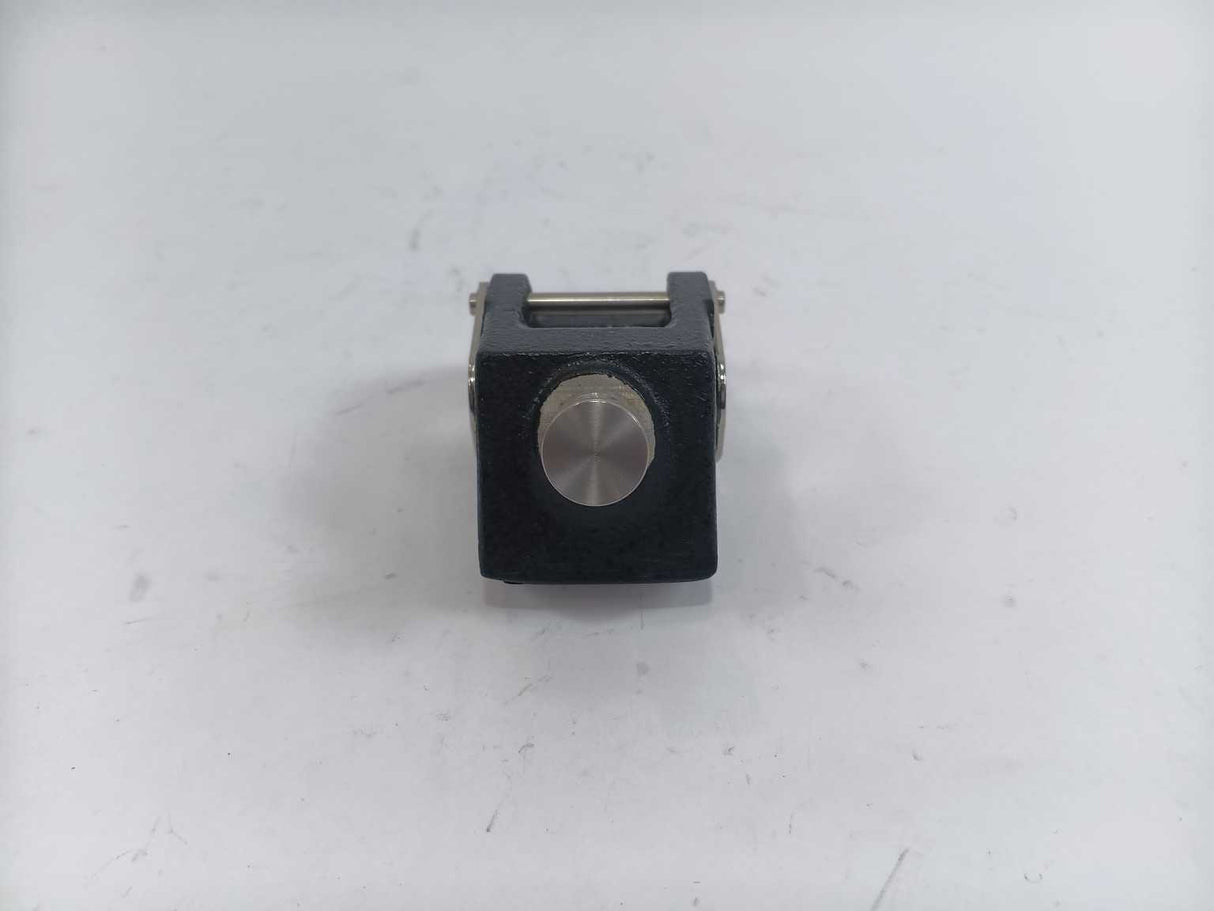 Instron 2713-001 Self Tightening Roller Grips With 1kN (225lbf) Capacity, 2pcs.