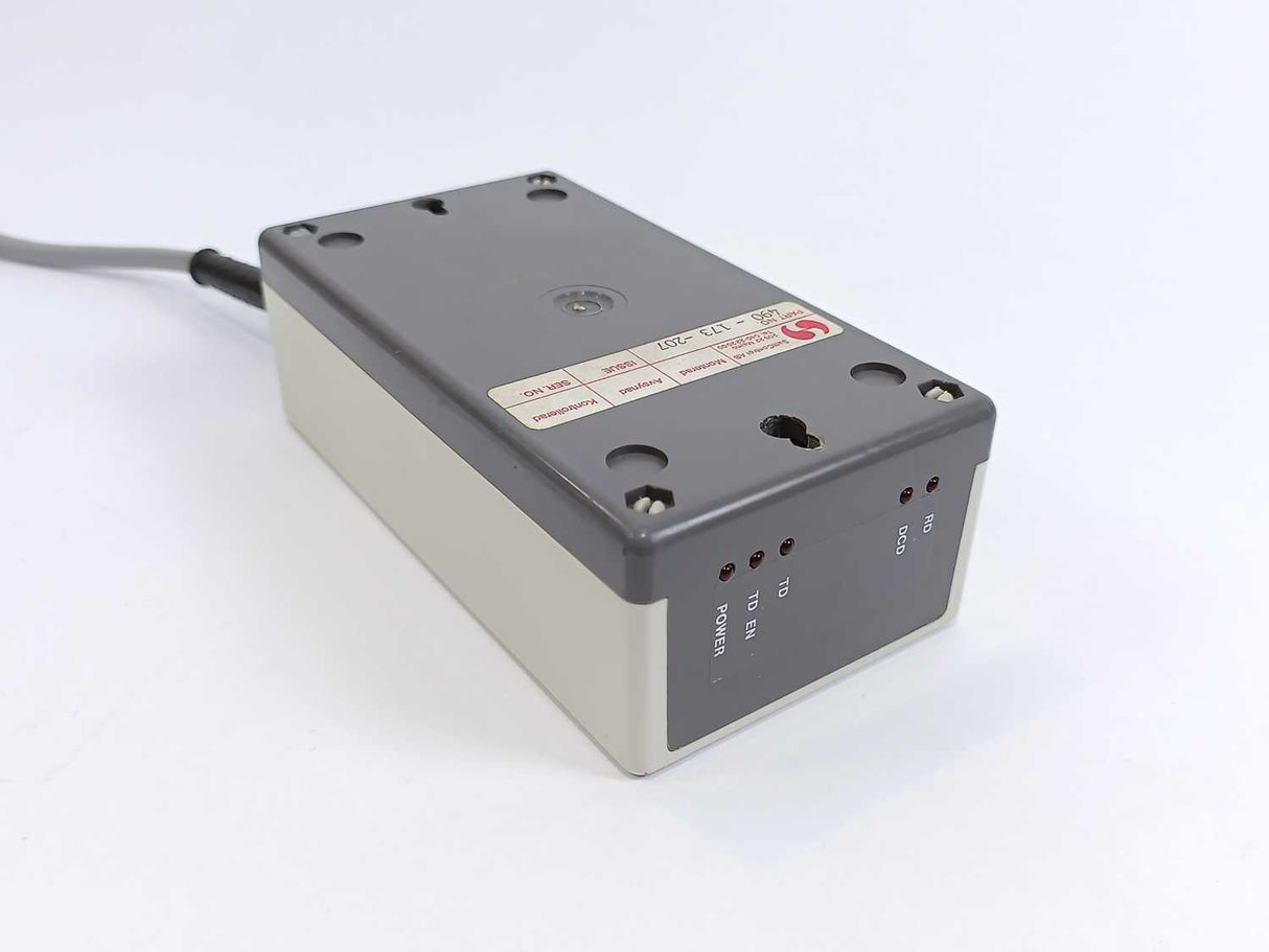 Westermo Teleindustri KM-1D Communications Line Adapter, 20968, 220V, 50/60Hz