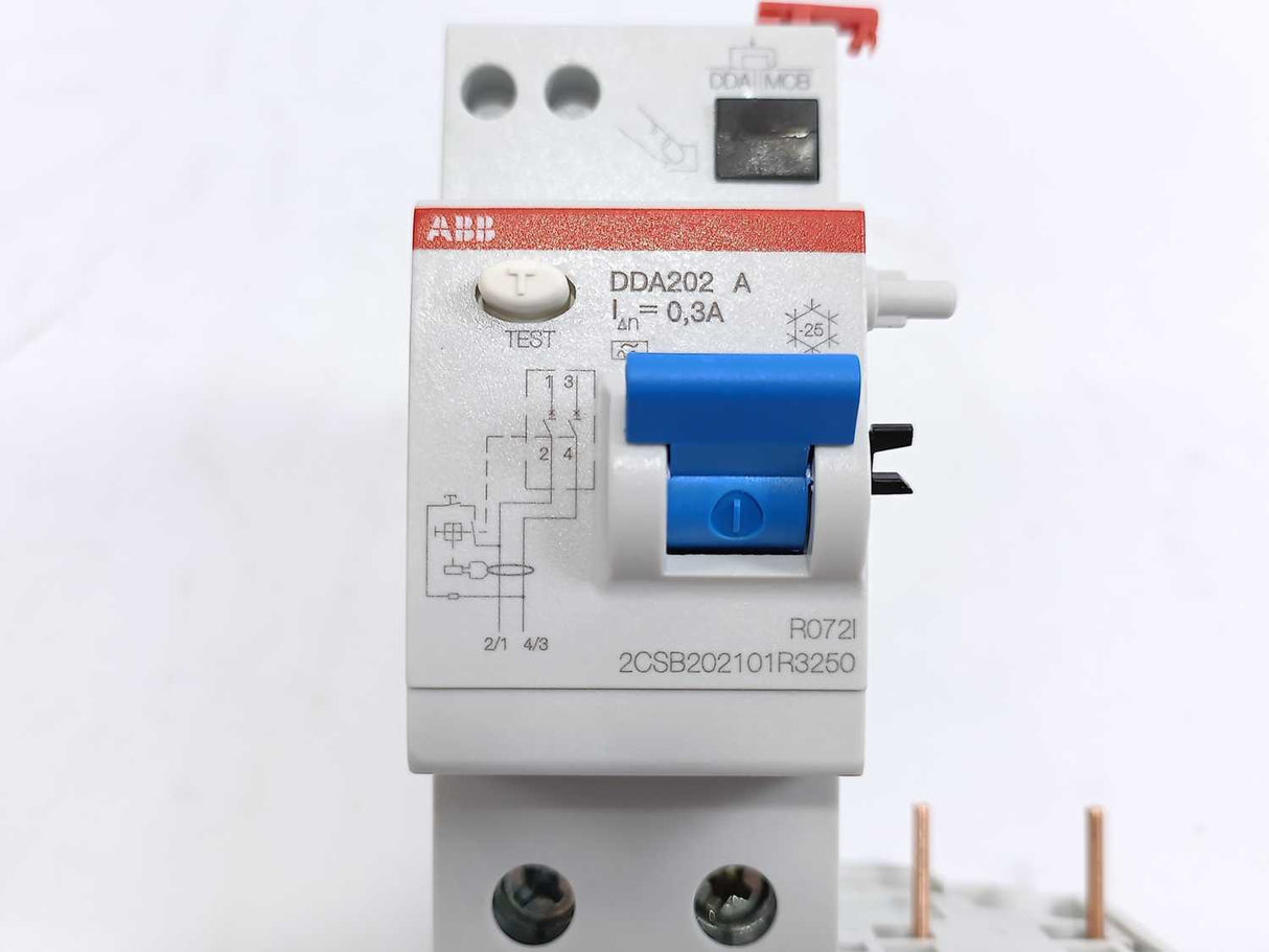 ABB 2CSB202101R3250 DDA202 A-25/0.3