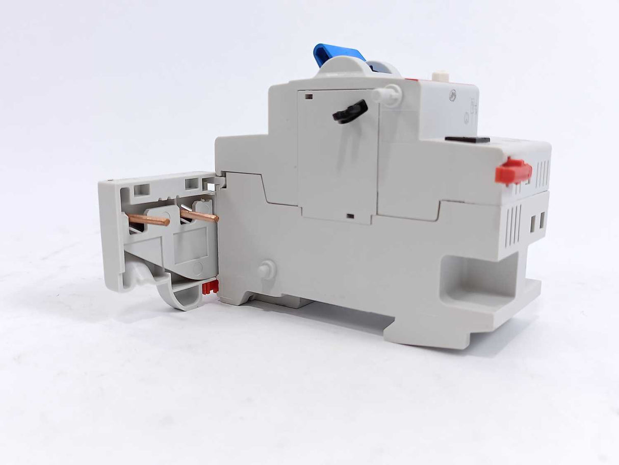 ABB 2CSB202101R3250 DDA202 A-25/0.3
