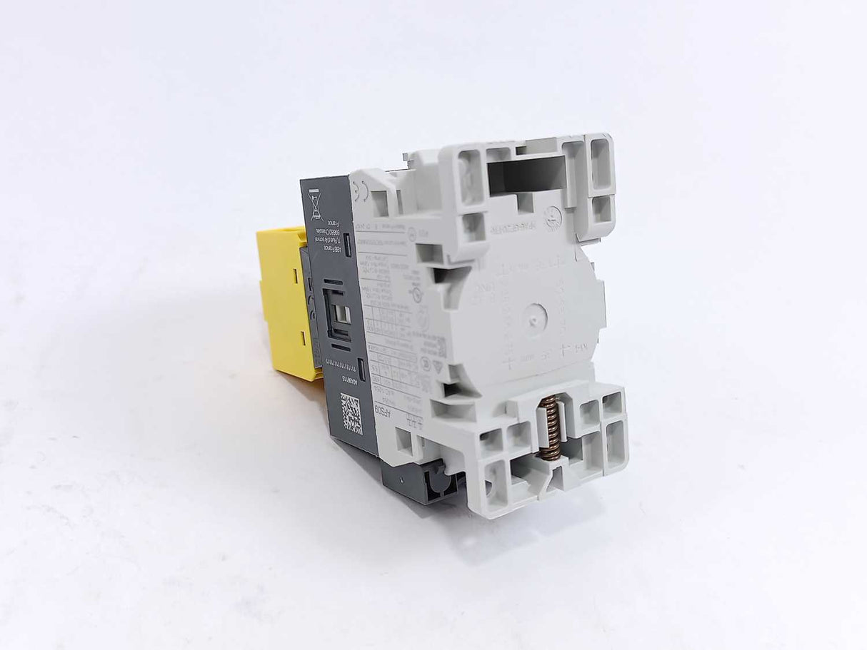 ABB 1SBL137082R1122 AFS09-30-22-11 3-Pole Safety coil 24-60VAC 20-60VDC