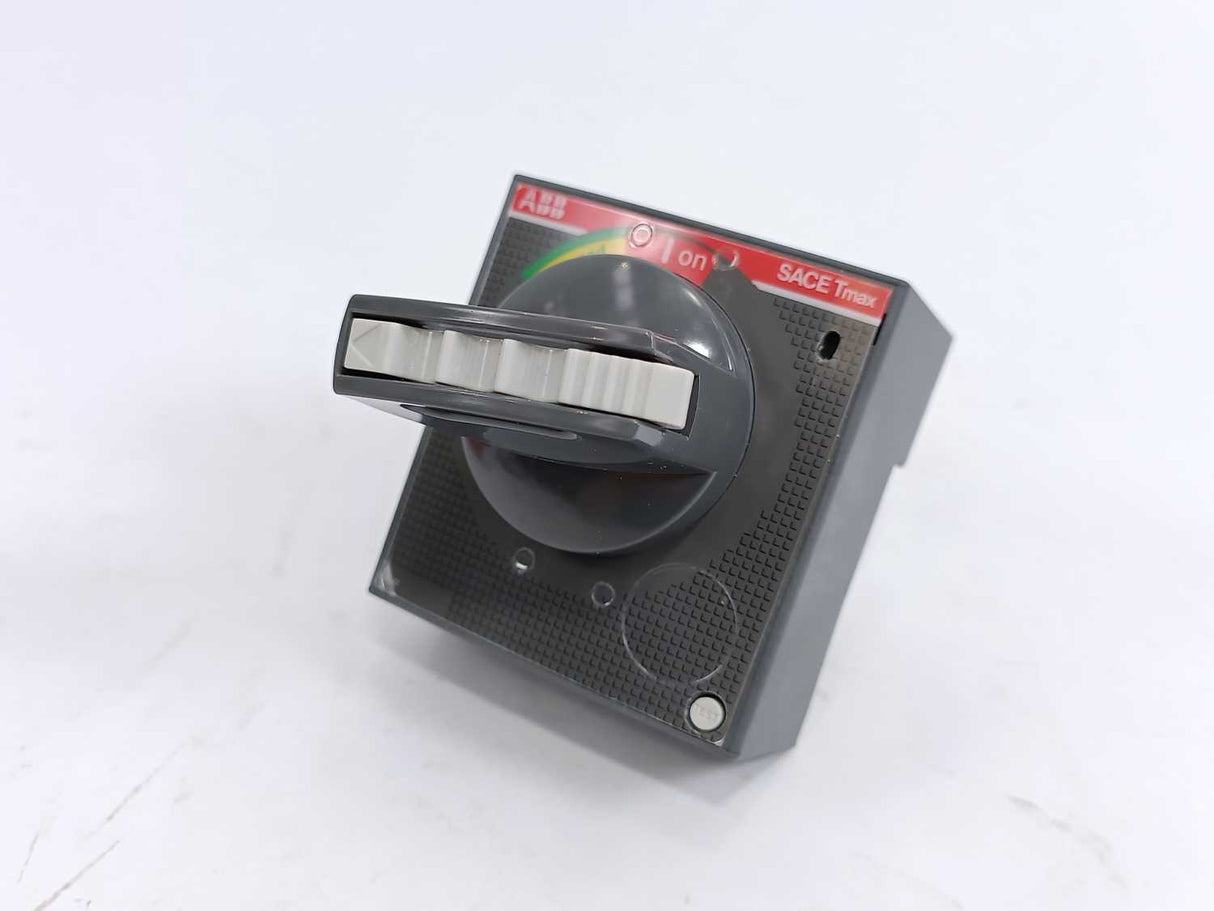 ABB 1SDA069053R1 RHD XT2-XT4 F/P STAND. DIRECT