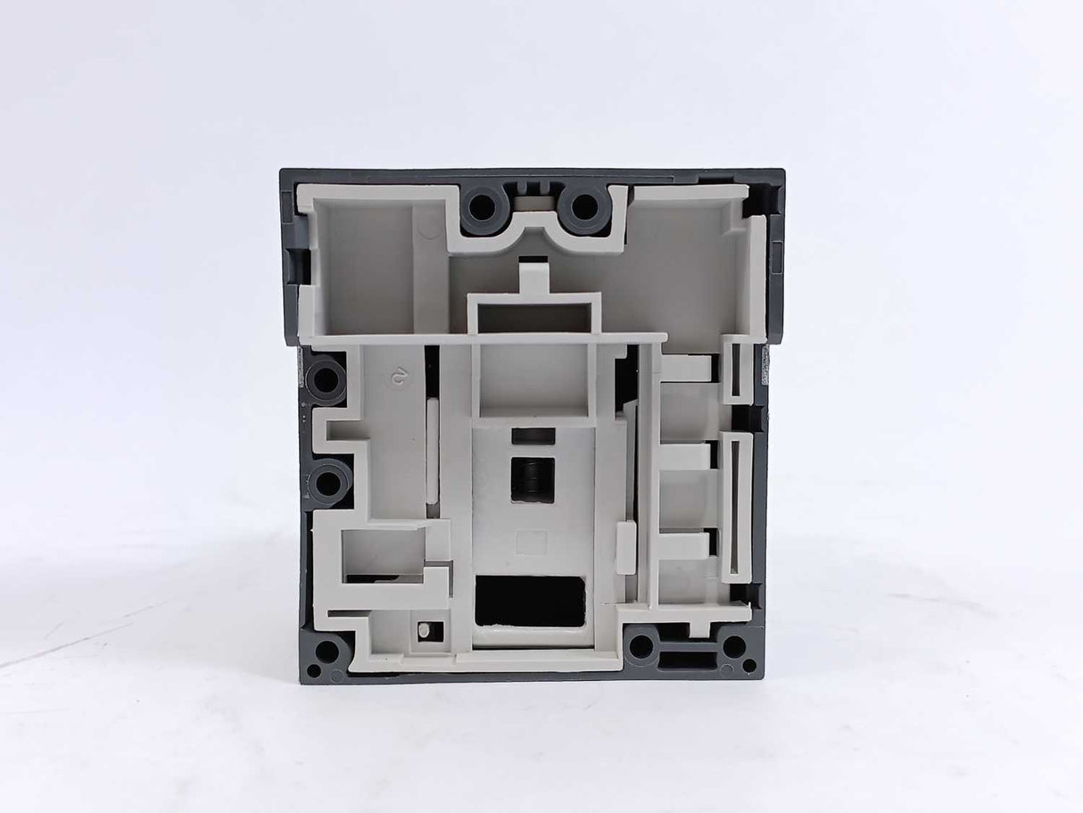 ABB 1SDA069053R1 RHD XT2-XT4 F/P STAND. DIRECT