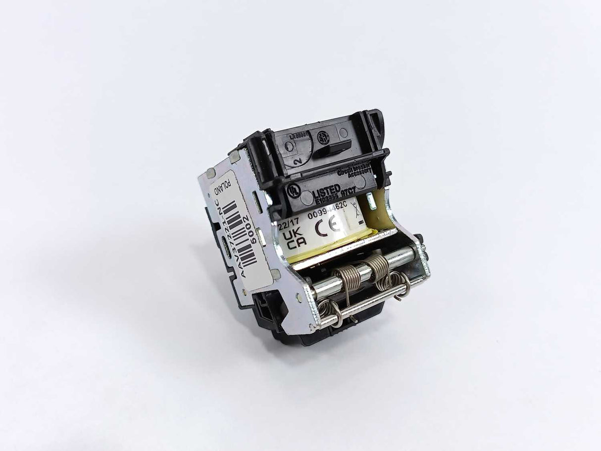 Schneider Electric LV429407 Under Voltage Release 220-240VAC