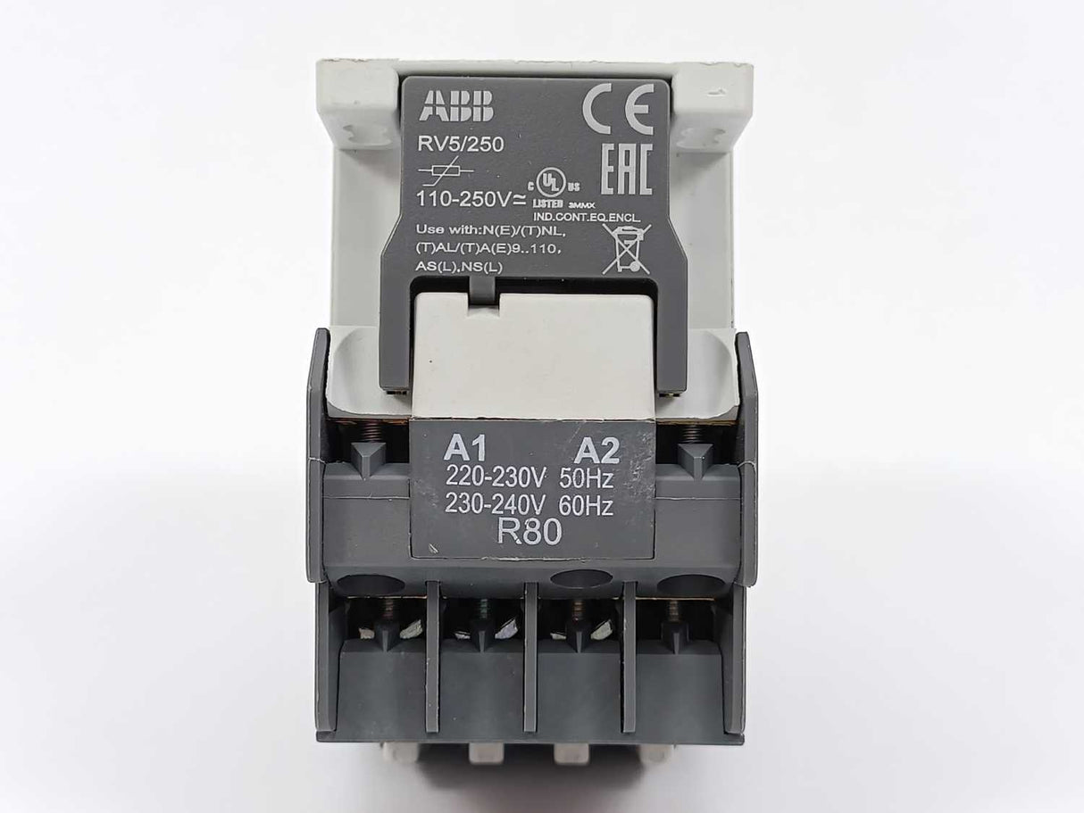 ABB 1SBL181001R8010 A16-30-10 Contactor, Coil R80 220-240V AC