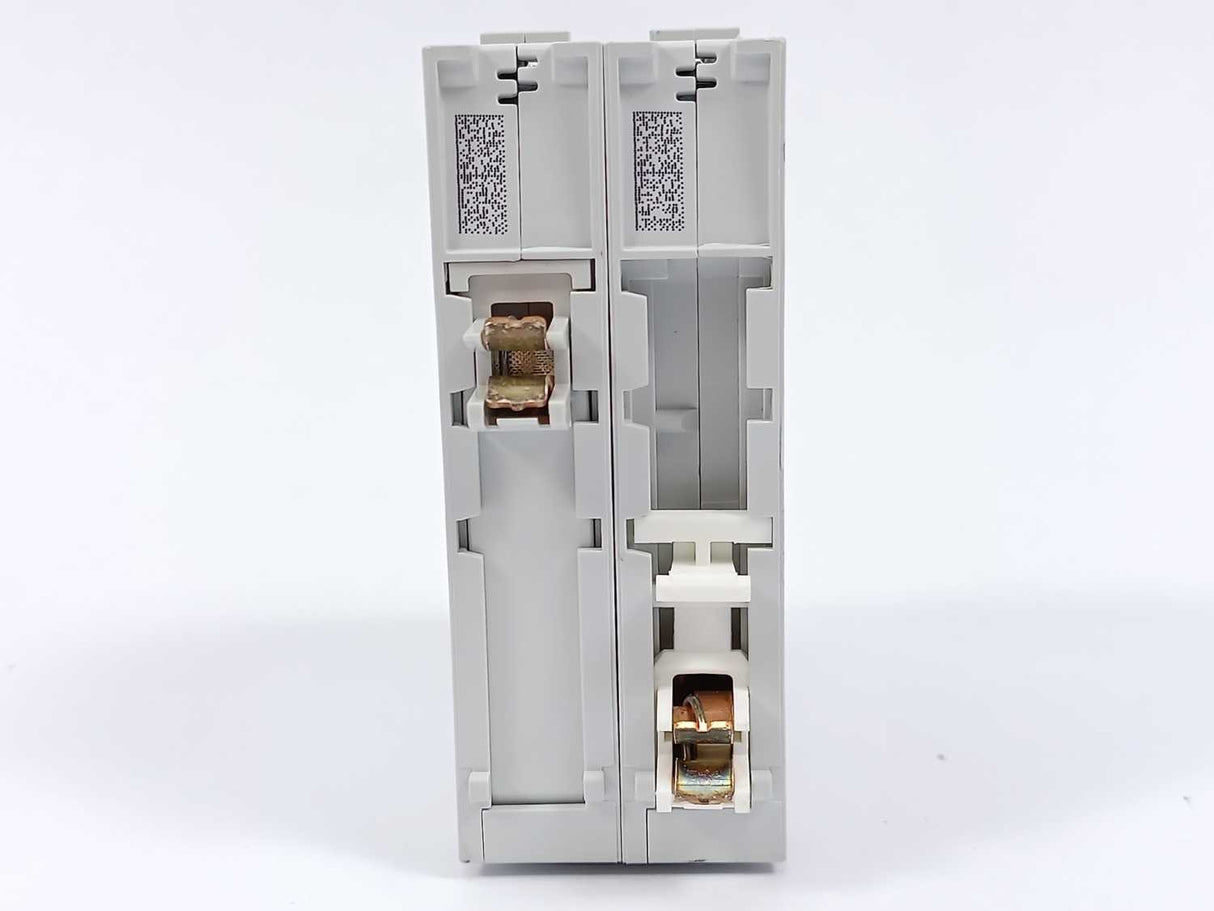 ABB 2CCS571103R8024 S401M-C2NP Plug-in SMISSLINE Circuit Breaker