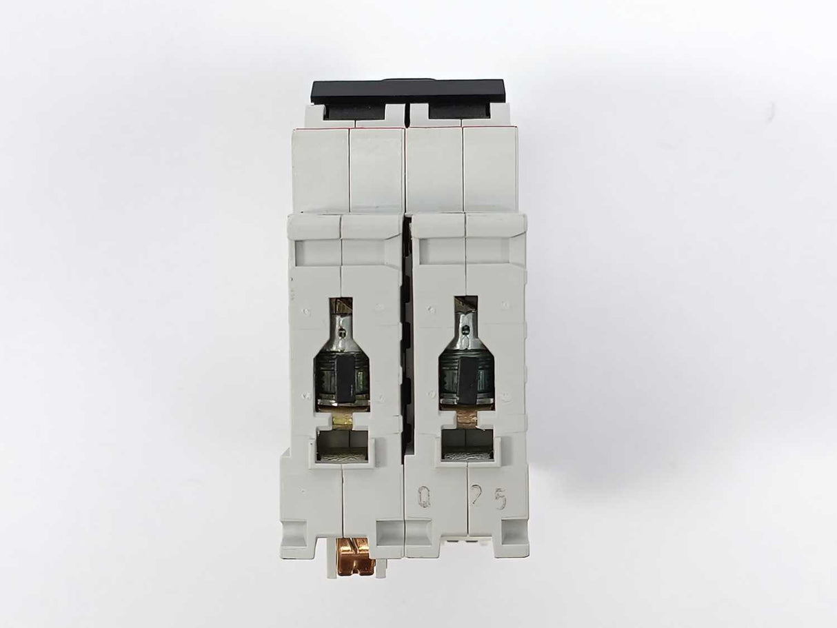 ABB 2CCS571103R8254 Miniature Circuit Breaker