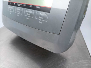 OHAUS D30BR Defender 3000 Industrial Scale w/ T31P Indicator